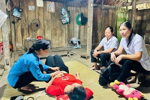 Phấn đấu giảm dị tật bẩm sinh, nâng cao chất lượng giống nòi vùng đồng bào dân tộc thiểu số