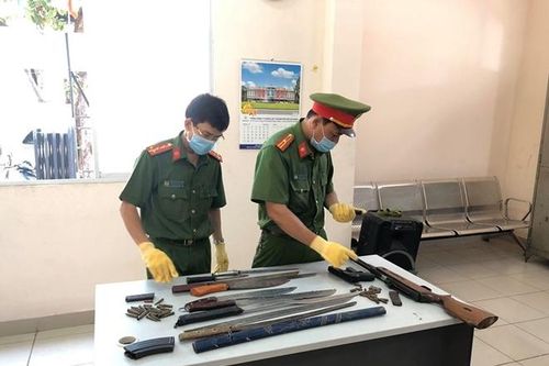 Từ năm 2025: Những loại dao nào được coi là có tính sát thương cao?