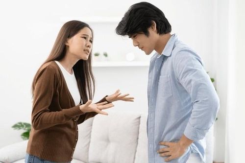 Làm thế nào để đối phó với người yêu kiểu 'bị động tấn công'