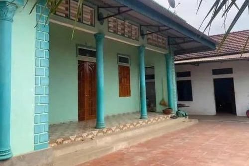 Hai vợ chồng tử vong tại nhà riêng với nhiều vết chém