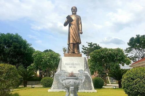 Nghệ An: kỉ niệm157 năm ngày sinh của chí sỹ yêu nước Phan Bội Châu