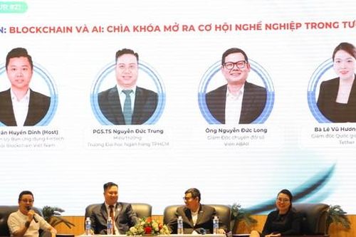 Sinh viên ngân hàng nắm bắt cơ hội trong ngành Fintech, với Blockchain & AI