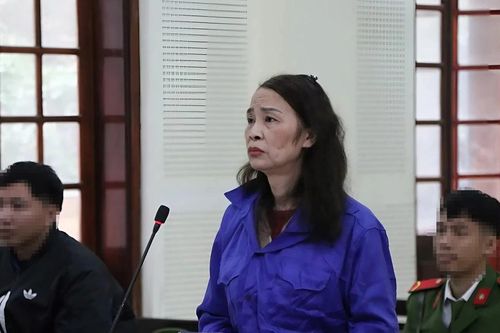 Nữ doanh nhân 'bảo kê' hoạt động vận tải