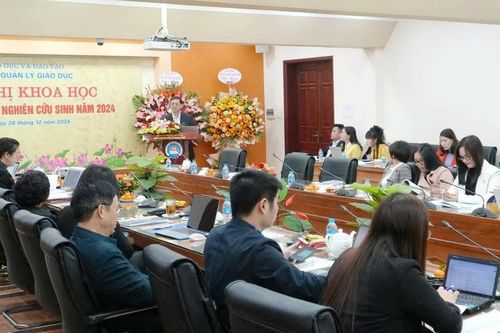 Tạo diễn đàn khoa học cho học viên, nghiên cứu sinh