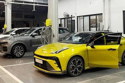 Người mệnh Kim nên chọn màu xe gì cho hợp phong thủy?
