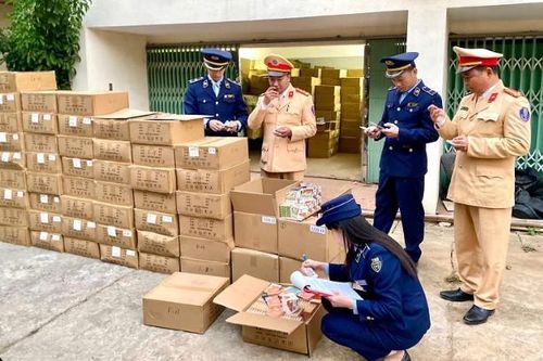 Thu giữ 111.000 linh kiện thuốc lá điện tử không rõ nguồn gốc