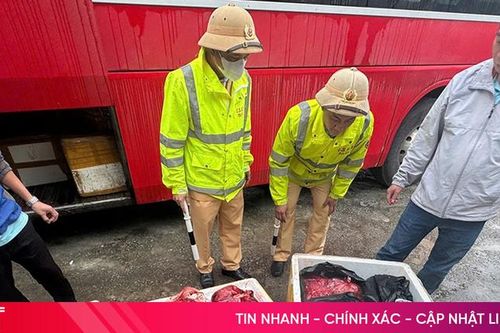 Phát hiện hơn 200 kg nội tạng động vật không rõ nguồn gốc trên đường đi tiêu thụ