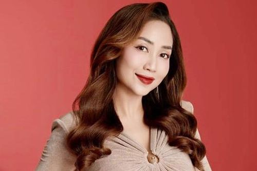 NSƯT Ốc Thanh Vân trở về Việt Nam sau 1 năm sống ở Úc, lý do là gì?