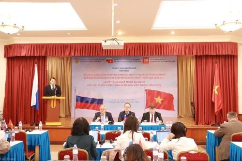 Thương mại Nga-Việt Nam tăng mạnh: Cơ hội vàng cho hợp tác công nghiệp song phương