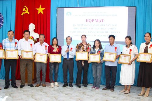 An Giang họp mặt truyền thống kỷ niệm Ngày Dân số Việt Nam (26/12)