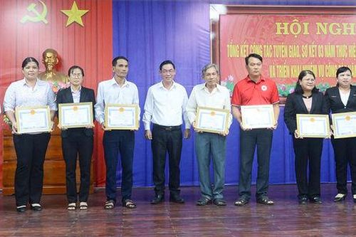 Sơ kết 3 năm thực hiện Kết luận 01-KL/TW của Bộ Chính trị và tổng kết công tác tuyên giáo năm 2024 ở huyện Châu Phú