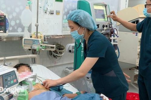 Trăm nỗi lo khi bệnh nhân nghèo, không có giấy tờ, bảo hiểm y tế vào viện