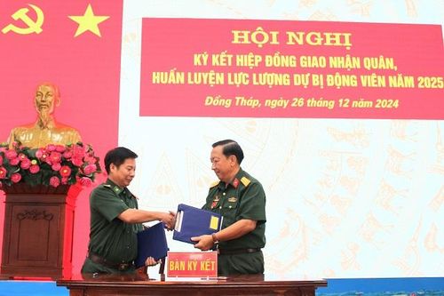 Ký kết hiệp đồng giao nhận quân năm 2025