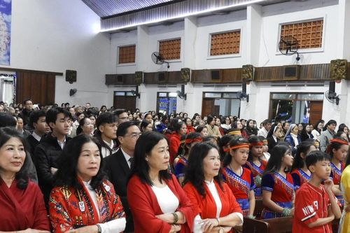 Giáng sinh ấm áp, an lành