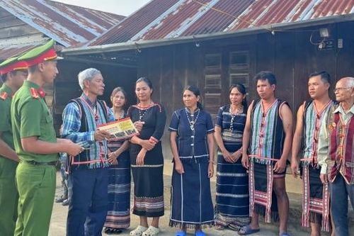 Những xóm đạo yên bình ở vùng sâu