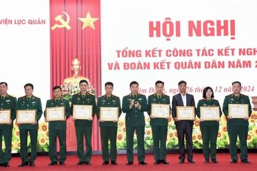 Học viện Lục quân thực hiện tốt công tác kết nghĩa và đoàn kết quân dân