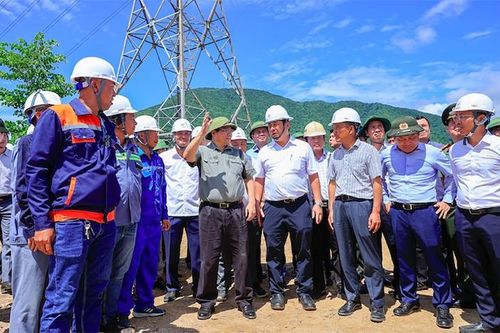 Củng cố vị thế doanh nghiệp nhà nước, 'hồi sinh' các đại dự án để đóng góp cho tăng trưởng