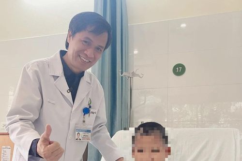 Loại bỏ thành công khối u tuyến tùng nguy hiểm cho bệnh nhi 9 tuổi