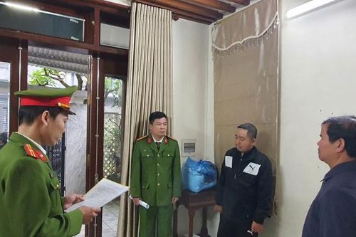 Lừa giúp làm thủ tục cấp sổ đỏ, chiếm đoạt hơn 6,7 tỷ đồng