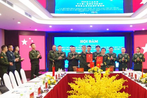 Hội đàm giữa Bộ đội Biên phòng Cao Bằng (Việt Nam) với Bộ đội Biên phòng địa khu Quảng Tây (Trung Quốc)