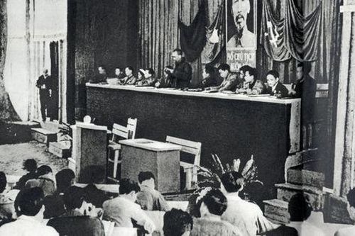 'Kiêu ngạo là bước đầu của thất bại'