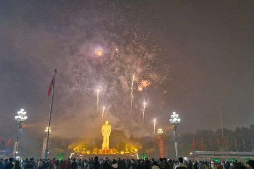 Nghệ An: tổ chức bắn pháo hoa chào năm mới 2025