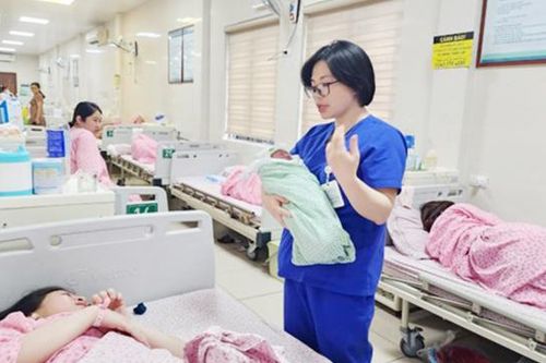 Dự báo mức sinh tiếp tục giảm trong năm tới