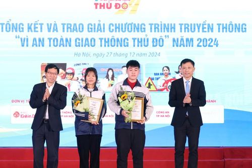 Toàn cảnh Lễ tổng kết, trao giải Chương trình truyền thông Vì ATGT Thủ đô 2024