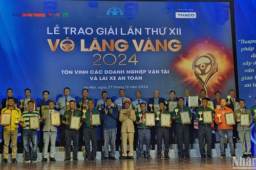 Giải thưởng Vô lăng vàng 2024: Tôn vinh những nỗ lực bảo đảm an toàn giao thông