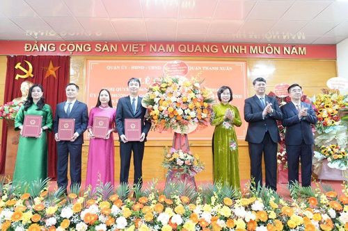 Quận Thanh Xuân ra mắt đơn vị hành chính phường mới sau khi sáp nhập phường Thanh Xuân Nam và Thanh Xuân Bắc