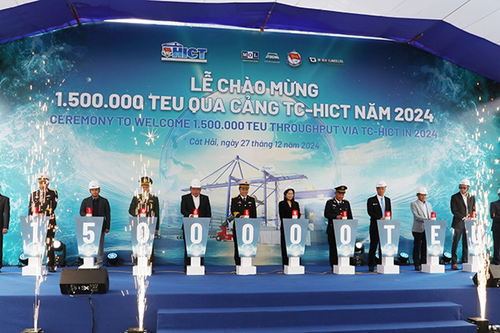 Cảng Container Quốc tế Tân Cảng Hải Phòng đón TEUS thứ 1,5 triệu thông qua cảng