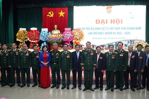Hết lòng tri ân, hỗ trợ thân nhân các Anh hùng liệt sĩ