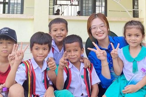 Hành trình giành danh hiệu 'Sinh viên 5 tốt' đầy cảm hứng