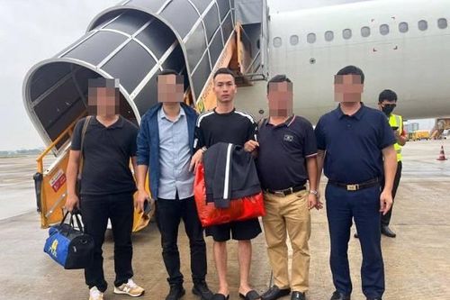 Hà Nội: Bắt đối tượng giết người sau 8 năm lẩn trốn