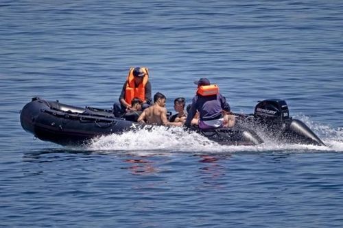 Morocco giải cứu hơn 10.000 người di cư trên biển