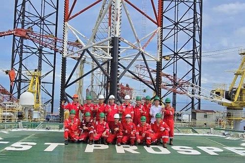 PV Drilling nhận bàn giao giàn khoan tự nâng đa năng 3 chân rời có dầm trượt