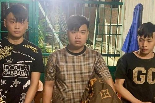 Khởi tố nhóm đối tượng cướp tài sản, bắt con nợ để ép trả tiền