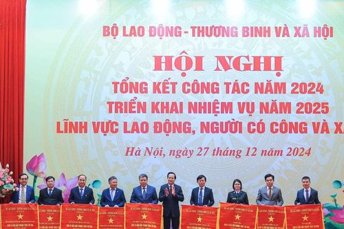 Không để gián đoạn việc thực hiện các chính sách của ngành Lao động