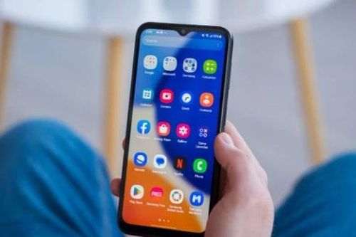 Galaxy A14 giá xả kho, vua Android 2023 cuối 2024 rẻ như rau, trang bị vẫn chiến hơn cả iPhone 16