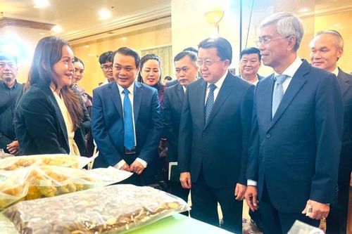 Doanh nghiệp TPHCM quan tâm thị trường Lào