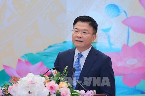 Chính sách tiền lương tối thiểu phải đảm bảo tính chất thị trường