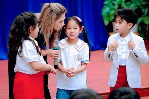 Cách ca sĩ Thanh Thảo giáo dục con gái