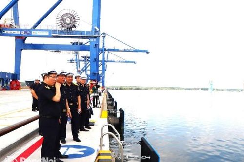 Tổng cục Hải quan khảo sát công tác hải quan tại Cảng Phước An