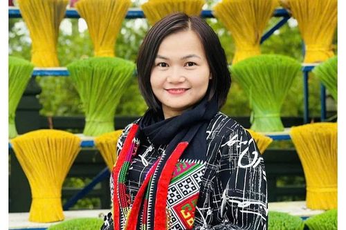 Gương mặt thơ: Trúc Phùng