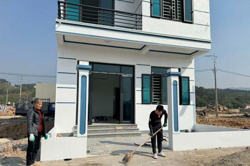 Gia Cát: Người dân khu tái định cư 'nước rút' hoàn thiện nhà đón tết