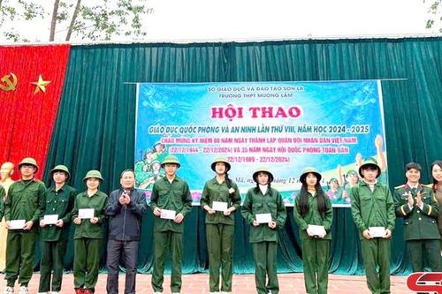 Tăng cường giáo dục quốc phòng cho học sinh