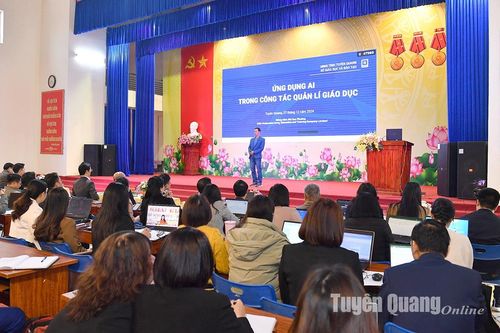 Sở Giáo dục và Đào tạo tổ chức Hội thảo Ứng dụng trí tuệ nhân tạo (AI) trong cán bộ quản lý giáo dục