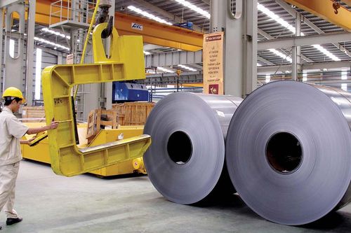 Một năm bận rộn của thép cán nóng