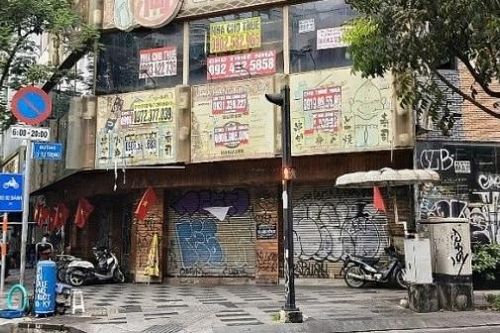 TP. Hồ Chí Minh: Cuối năm, nhiều mặt bằng tại vị trí 'vàng' vẫn 'ngủ đông'