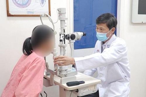 Giác mạc từ người hiến chết não thay đổi cuộc đời 2 phụ nữ nhiều năm sống trong bóng tối